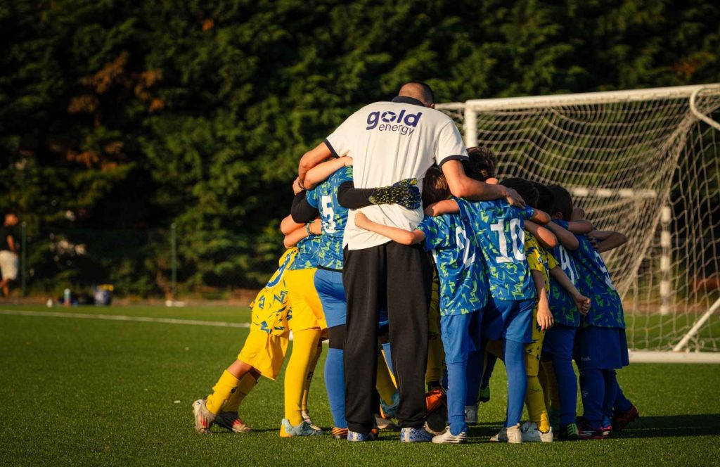 Green Team Goldenergy: uma nova equipa para apoiar o futebol de formação equipamento equipa futebol goldenergy